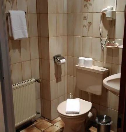 Landhaus Im Kuehlen Grunde Garni Hotel Pracht Buitenkant foto